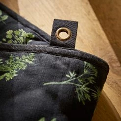 Budget 🔔 Natural History Museum Marsh Botanical Print Double Oven Gloves 👏 -TEDDY BEAR Sales 30764590 alt02