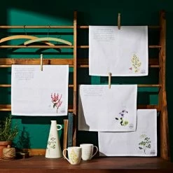 Best Sale โญ Natural History Museum Set of 4 Marsh Botanical Print Napkin ๐