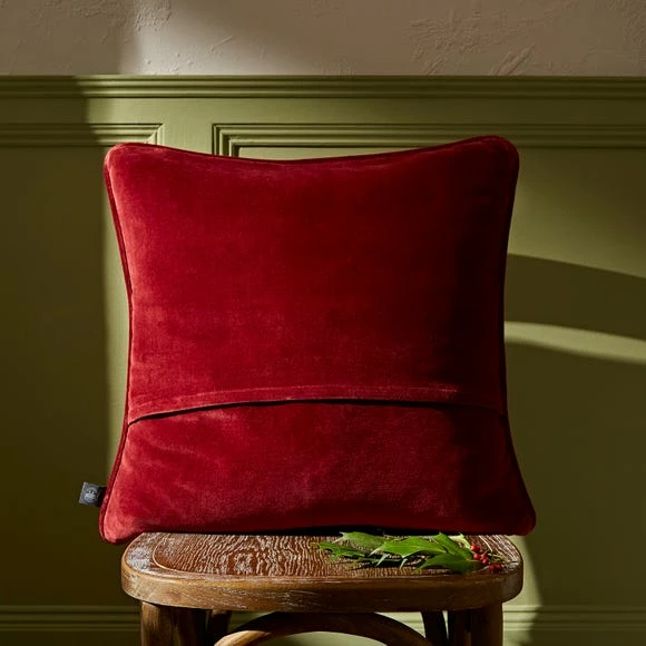 Deals 🛒 Natural History Museum Holly Cushion 🎁 4 Deals 🛒 Natural History Museum Holly Cushion 🎁 - Image 2