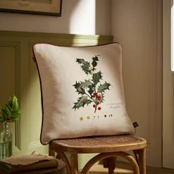 Deals 🛒 Natural History Museum Holly Cushion 🎁 10 Deals 🛒 Natural History Museum Holly Cushion 🎁 -TEDDY BEAR Sales 30780928 alt02
